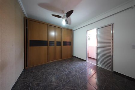 Casa para alugar com 250m², 3 quartos e 3 vagasSuíte