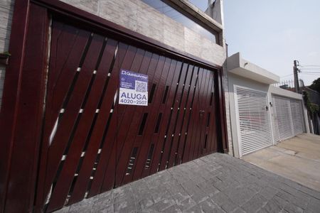 Casa para alugar com 250m², 3 quartos e 3 vagasFachada