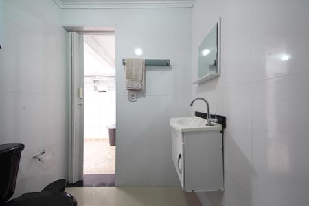 Casa para alugar com 250m², 3 quartos e 3 vagasBanheiro