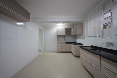 Casa para alugar com 250m², 3 quartos e 3 vagasCozinha