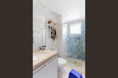 Apartamento à venda com 196m², 3 quartos e 3 vagasBanheiro da suíte 2