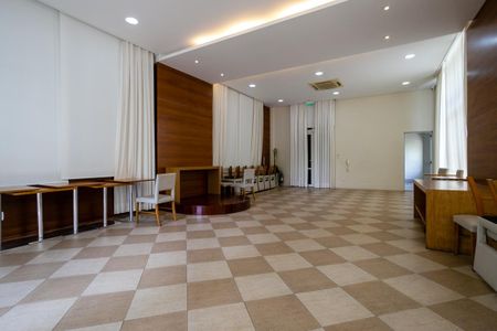 Apartamento à venda com 196m², 3 quartos e 3 vagasÁrea comum - Salão de festas 2