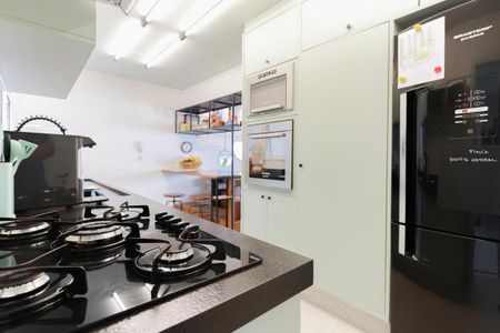 Apartamento à venda com 196m², 3 quartos e 3 vagasCozinha