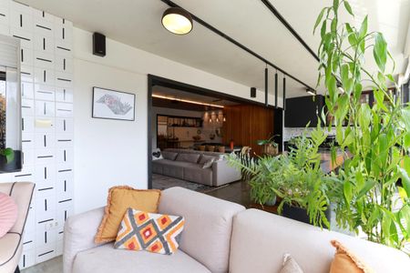 Apartamento à venda com 196m², 3 quartos e 3 vagasVaranda gourmet