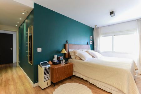 Apartamento à venda com 196m², 3 quartos e 3 vagasSuíte 1