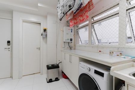 Apartamento à venda com 196m², 3 quartos e 3 vagasÁrea de serviço