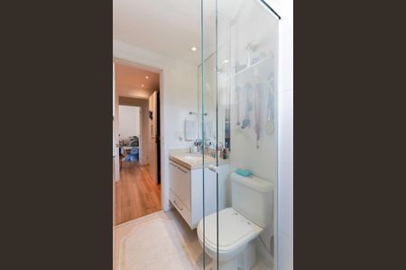 Apartamento à venda com 196m², 3 quartos e 3 vagasBanheiro da suíte 2