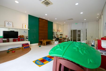 Apartamento à venda com 196m², 3 quartos e 3 vagasÁrea comum - Brinquedoteca