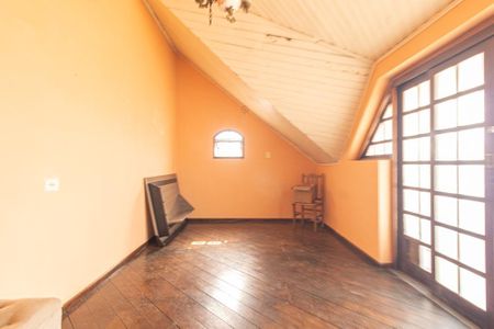 Casa de condomínio para alugar com 140m², 1 quarto e sem vagaQuarto 