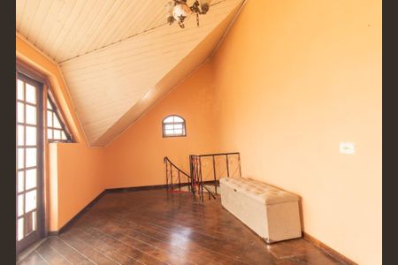 Casa de condomínio para alugar com 140m², 1 quarto e sem vagaQuarto 