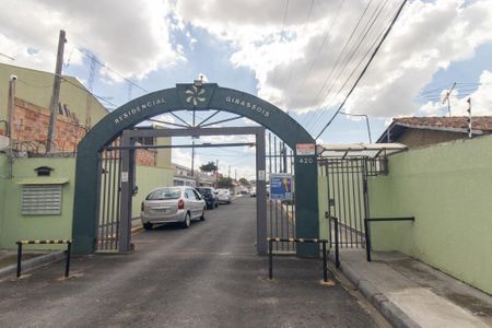 Casa de condomínio para alugar com 140m², 1 quarto e sem vagaPlaca