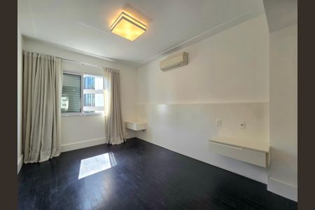 Apartamento para alugar com 126m², 2 quartos e 2 vagas Apartamento para alugar com 126m², 2 quartos e 2 vagasSuíte 1
