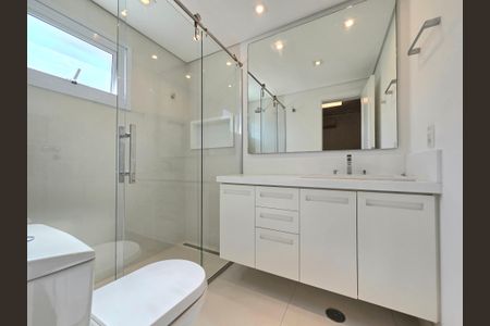 Apartamento para alugar com 126m², 2 quartos e 2 vagas Apartamento para alugar com 126m², 2 quartos e 2 vagasBanheiro da Suíte 2