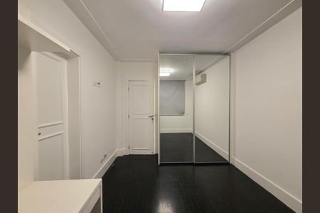Apartamento para alugar com 126m², 2 quartos e 2 vagas Apartamento para alugar com 126m², 2 quartos e 2 vagasSuíte 2