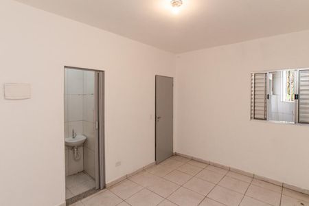 Apartamento para alugar com 60m², 2 quartos e sem vaga
