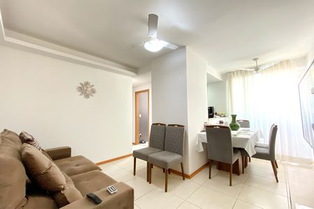 Sala de apartamento à venda com 3 quartos, 90m² em Lagoinha, Belo Horizonte