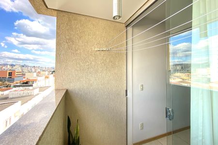 Varanda da Sala de apartamento à venda com 3 quartos, 90m² em Lagoinha, Belo Horizonte