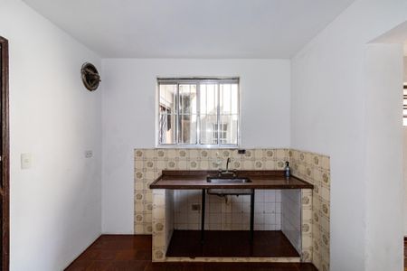 Casa à venda com 130m², 3 quartos e 4 vagas