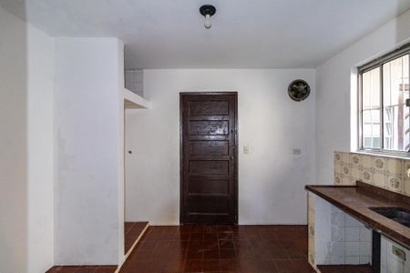 Casa à venda com 130m², 3 quartos e 4 vagas