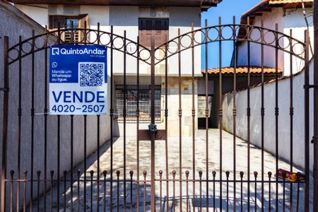Casa à venda com 130m², 3 quartos e 4 vagas