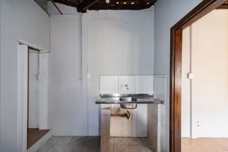 Casa à venda com 130m², 3 quartos e 4 vagas