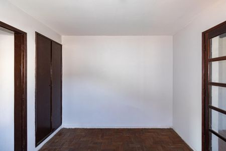 Casa à venda com 130m², 3 quartos e 4 vagas