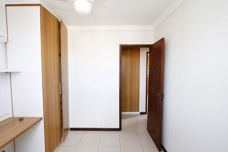 Apartamento à venda com 77m², 3 quartos e 2 vagasQuarto 1