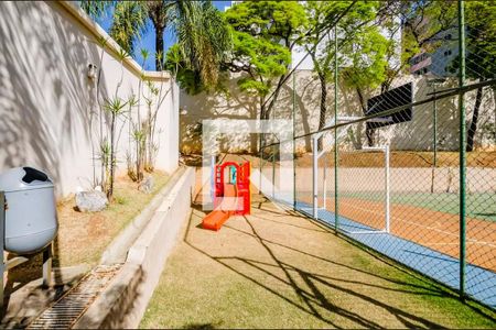Apartamento à venda com 77m², 3 quartos e 2 vagasÁrea comum - Playground