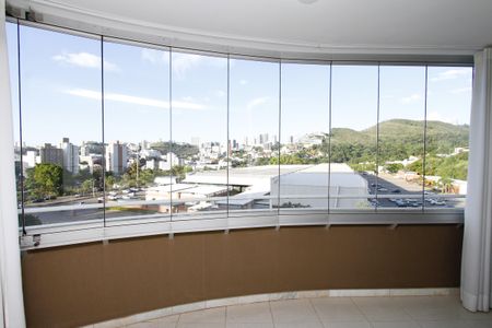 Apartamento à venda com 77m², 3 quartos e 2 vagasVaranda da Sala