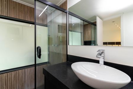 Apartamento para alugar com 60m², 1 quarto e 2 vagasBanheiro da Suíte