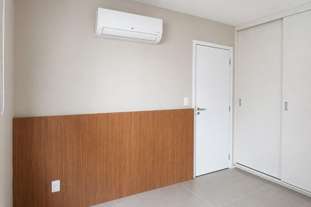 Apartamento à venda com 61m², 2 quartos e 1 vagaDormitório - Suíte
