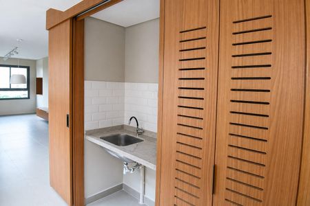 Área de Serviço de apartamento para alugar com 2 quartos, 61m² em Cerqueira César, São Paulo