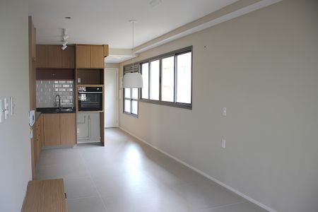 Sala de apartamento para alugar com 2 quartos, 61m² em Cerqueira César, São Paulo