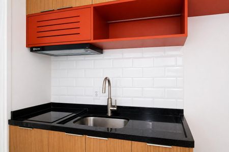 Cozinha de kitnet/studio para alugar com 1 quarto, 23m² em Cerqueira César, São Paulo
