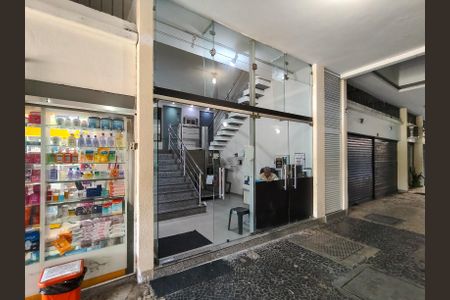 Apartamento para alugar com 70m², 2 quartos e sem vaga Apartamento para alugar com 70m², 2 quartos e sem vagaPortaria