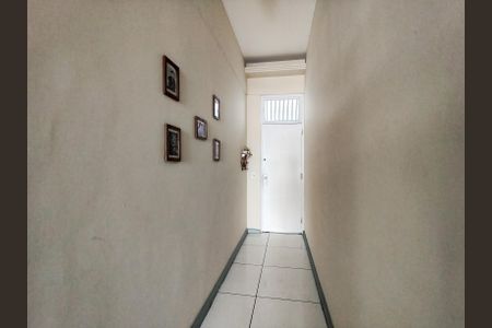 Entrada de apartamento para alugar com 2 quartos, 70m² em Praça da Bandeira, Rio de Janeiro