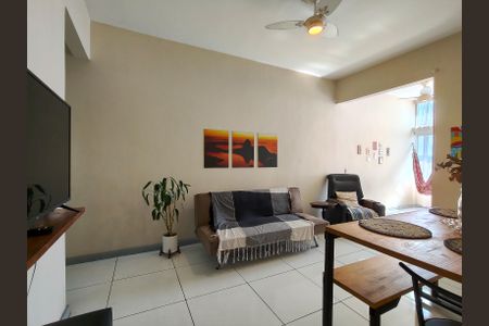 Sala de apartamento para alugar com 2 quartos, 70m² em Praça da Bandeira, Rio de Janeiro