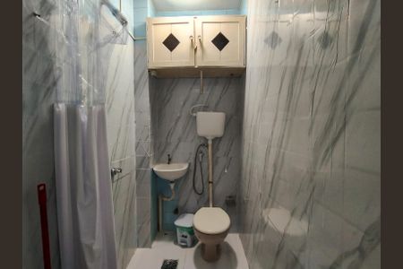 Apartamento para alugar com 70m², 2 quartos e sem vaga Apartamento para alugar com 70m², 2 quartos e sem vagaBanheiro de serviço