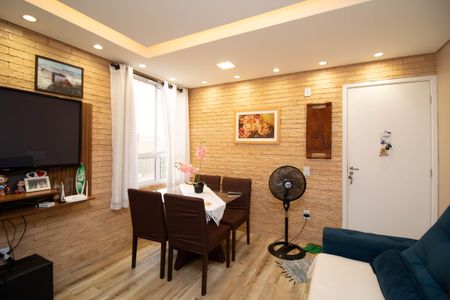Apartamento para alugar com 46m², 2 quartos e 1 vagaSala