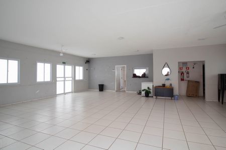 Apartamento para alugar com 46m², 2 quartos e 1 vagaSala de Festas
