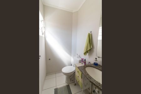 Apartamento à venda com 122m², 3 quartos e 2 vagas Apartamento à venda com 122m², 3 quartos e 2 vagasLavabo