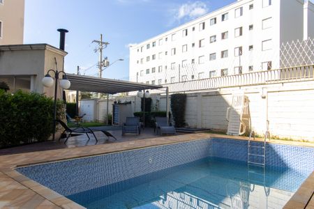 Apartamento à venda com 122m², 3 quartos e 2 vagas Apartamento à venda com 122m², 3 quartos e 2 vagasÁrea comum - Piscina
