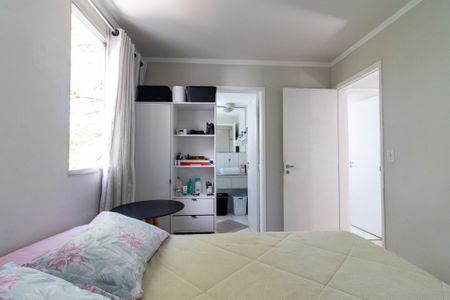 Apartamento à venda com 122m², 3 quartos e 2 vagas Apartamento à venda com 122m², 3 quartos e 2 vagasSuite