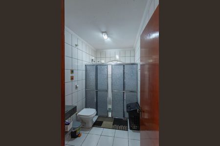 Casa à venda com 170m², 3 quartos e 2 vagasBanheiro