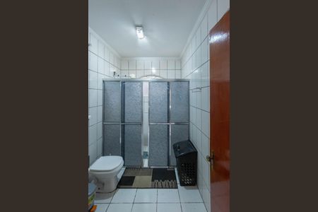 Casa à venda com 170m², 3 quartos e 2 vagasBanheiro