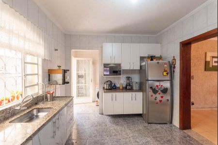 Casa à venda com 170m², 3 quartos e 2 vagasCozinha