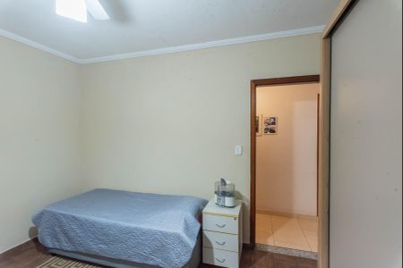 Casa à venda com 170m², 3 quartos e 2 vagasQuarto 2
