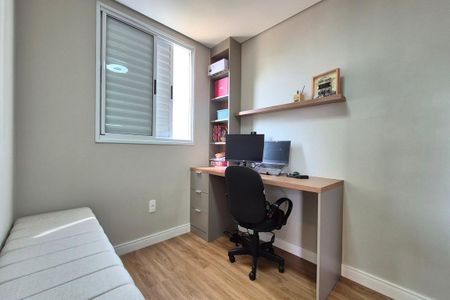 Quarto 2  de apartamento à venda com 2 quartos, 46m² em Jardim São Vicente, Campinas