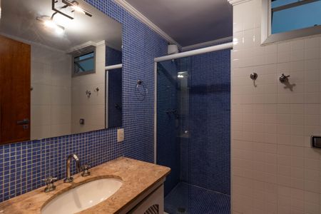 Apartamento à venda com 88m², 2 quartos e 1 vaga Apartamento à venda com 88m², 2 quartos e 1 vagaBanheiro