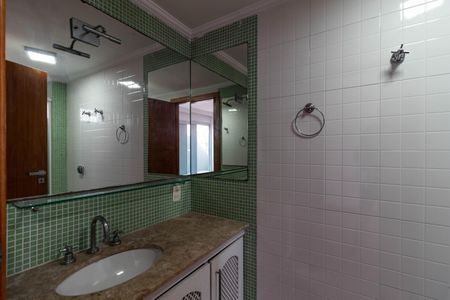Apartamento à venda com 88m², 2 quartos e 1 vaga Apartamento à venda com 88m², 2 quartos e 1 vagaBanheiro da Suíte